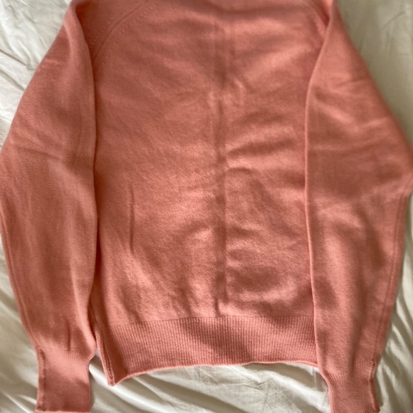 Soft powder pink cashmere sweater Lord & Taylor 2-ply Scottish yarn made in USA - Picture 7 of 7
